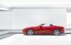 Родстер Jaguar F-Type - еще один призер премии “Золотой руль 2013”