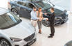 Какие дополнительные опции следует выбирать при покупке авто?