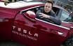 Илон Маск хочет убрать Tesla с биржи. Он пообещал «выкупить» компанию за 82 миллиарда долларов