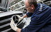 Mercedes объяснил причину медленного падения продаж в премиум-сегменте РФ