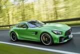 Mercedes-AMG продемонстрировала новый спорткар GT R