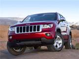 Grand Cherokee рычит из своей торговой ниши