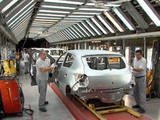 Рабочие Dacia начали забастовку