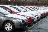 25 производителей изменили за месяц цены на автомобили в России