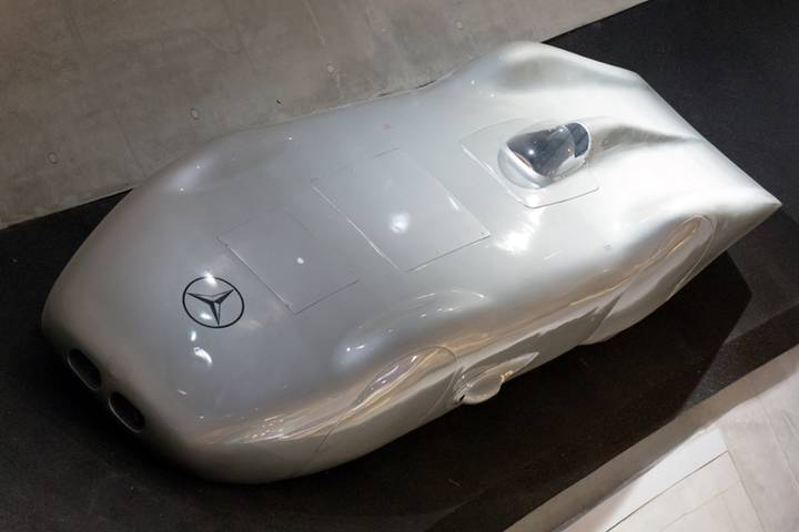 Топ-5 культовых разработок Mercedes-Benz или как немцы автомобили строили
