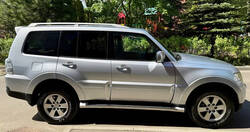 Mitsubishi Pajero 4: Ikona Off-Road Svetu a Jej Technické Výhody