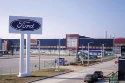 Ford может закрыть свои заводы в России