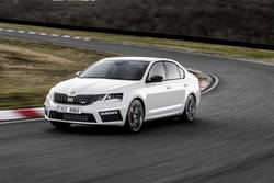 Обновленный бестселлер Skoda Octavia презентовали в Вене