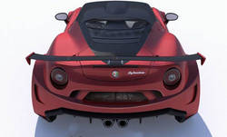 Alfa Romeo 4C стал гиперкаром