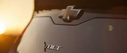 Chevrolet обнародовал тизер нового гибрида Volt