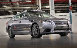 Новый беспилотный автомобиль Toyota может лучше распознать небольшие объекты