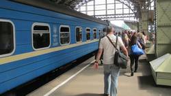 &quot;Укрзализныця&quot; не планирует уменьшать количество пассажирских поездов в Россию