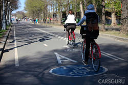 Новые ограничения для водителей в велосипедных зонах