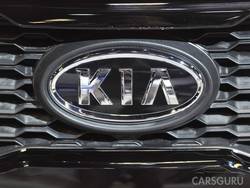 Теперь цена базовой версии Kia Rio составляет почти 700 000 рублей