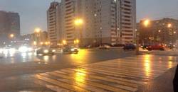 В Петербурге на Коллонтай неизвестный сбил девочку и уехал