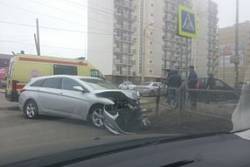 ДТП в Астрахани: пострадали 26-летняя автоледи и двое детей