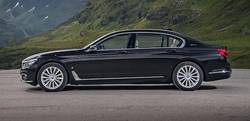 Компания BMW начинает продажи своих гибридов в России