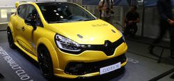 В Париже дебютировал концепт-кар Renault Clio R.S. 16