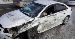 Пенсионерка-пассажир такси пострадала в ДТП в Новороссийске