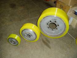 Восстановление и ремонт полиуретанового покрытия колес для складской техники