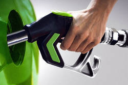 Как сэкономить на топливе: секреты уменьшении цены на бензин для себя искусственным путем